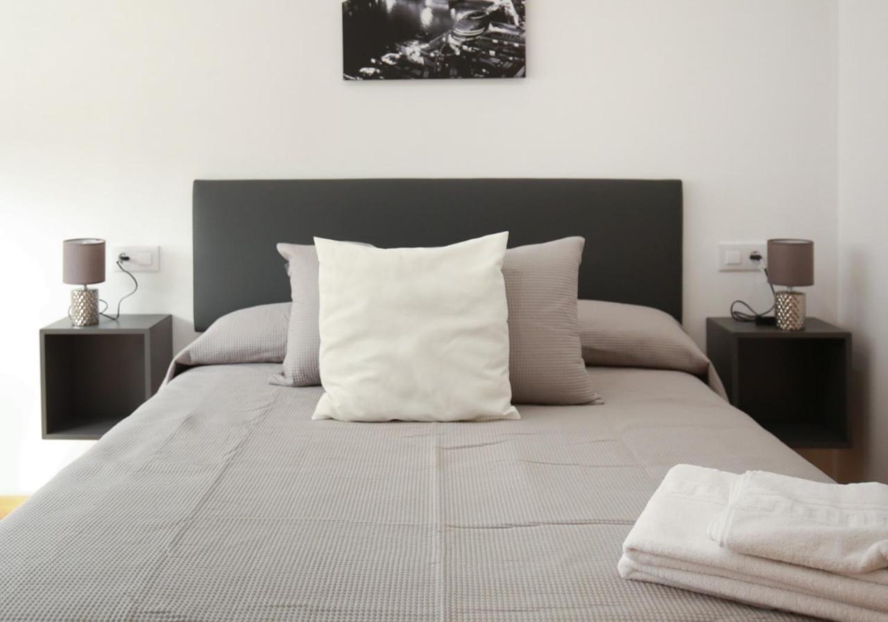 Apartamento Mym 3 Apartamento Gijón Exterior foto